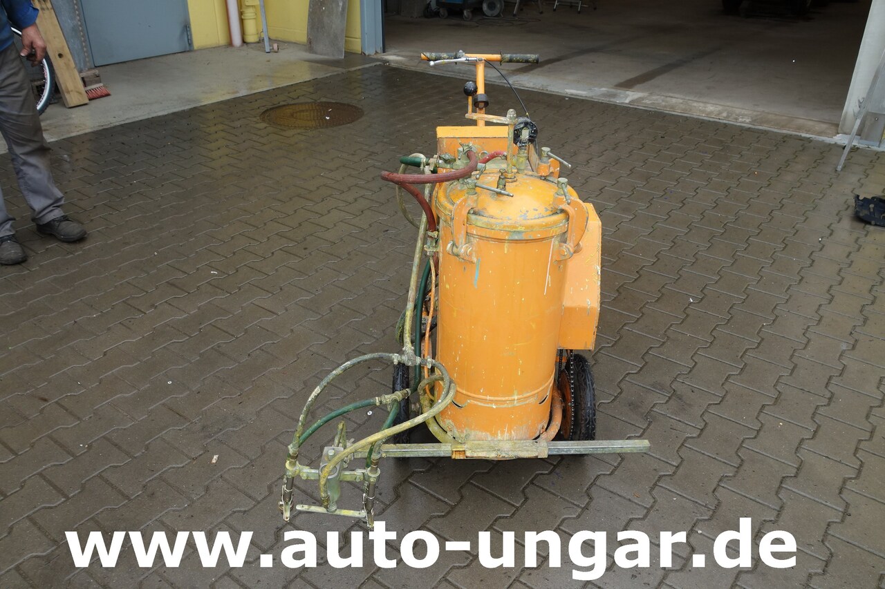 Zindel Hofmann Graco Zindel City mit eigenem Antrieb - Asfaltovací stroj: obrázok 3 Zindel Hofmann Graco Zindel City mit eigenem Antrieb - Asfaltovací stroj: obrázok 3