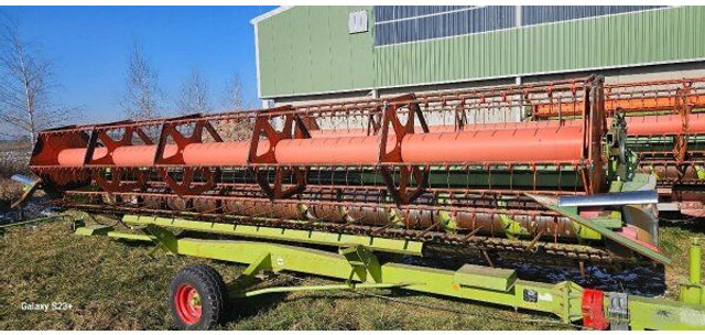 Claas Tucano 450 (839) +V 750 - Obilný kombajn: obrázok 4 Claas Tucano 450 (839) +V 750 - Obilný kombajn: obrázok 4