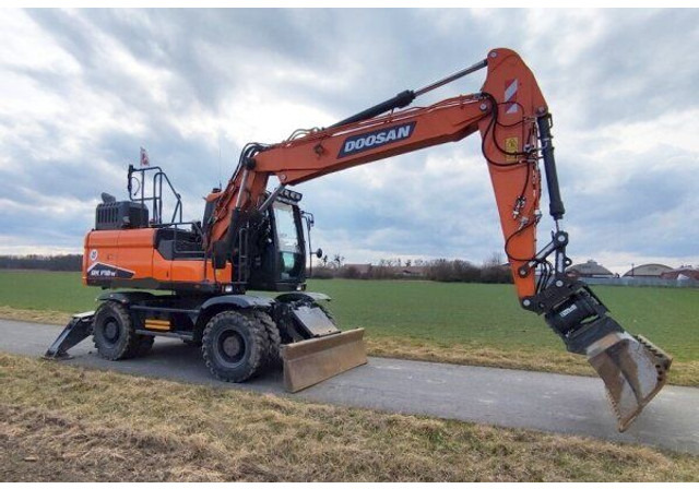 Doosan 18.6t DX170 W-7 (DEVELON) - Kolesové rýpadlo: obrázok 3 Doosan 18.6t DX170 W-7 (DEVELON) - Kolesové rýpadlo: obrázok 3