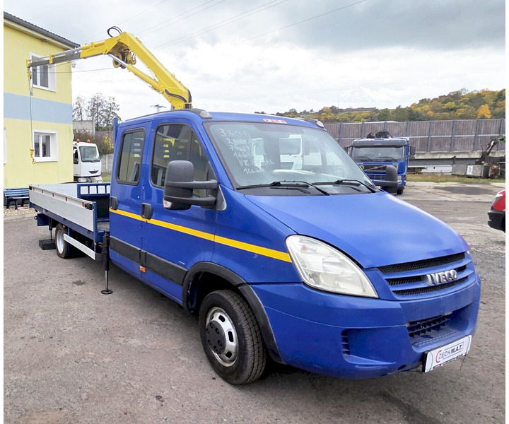 Iveco 50C18 Daily 3.D 16V +Effer - Dodávka valník, Dodávkа s dvojitou kabínou: obrázok 2 Iveco 50C18 Daily 3.D 16V +Effer - Dodávka valník, Dodávkа s dvojitou kabínou: obrázok 2