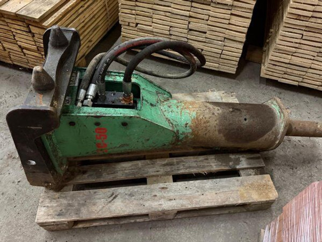 Mecalac 714 MW - Kolesové rýpadlo: obrázok 5 Mecalac 714 MW - Kolesové rýpadlo: obrázok 5