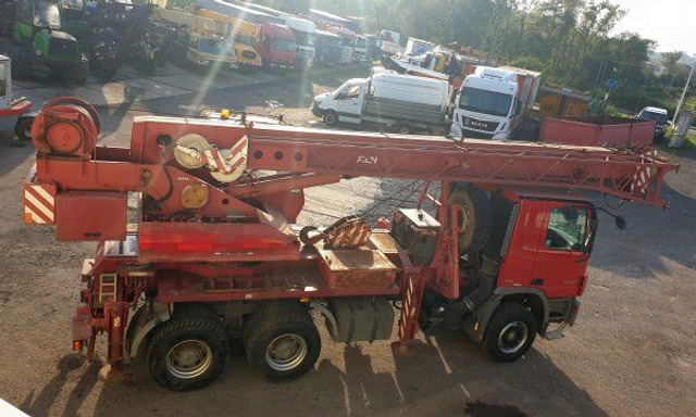 Hydraulická ruka Mercedes-Benz 6x4 Actros 3332K +20t (ČKD) AD 20.2: obrázok 18