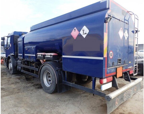 Renault 19.5t +8m3 (5+3) Kobit - Cisternové vozidlo: obrázok 3 Renault 19.5t +8m3 (5+3) Kobit - Cisternové vozidlo: obrázok 3