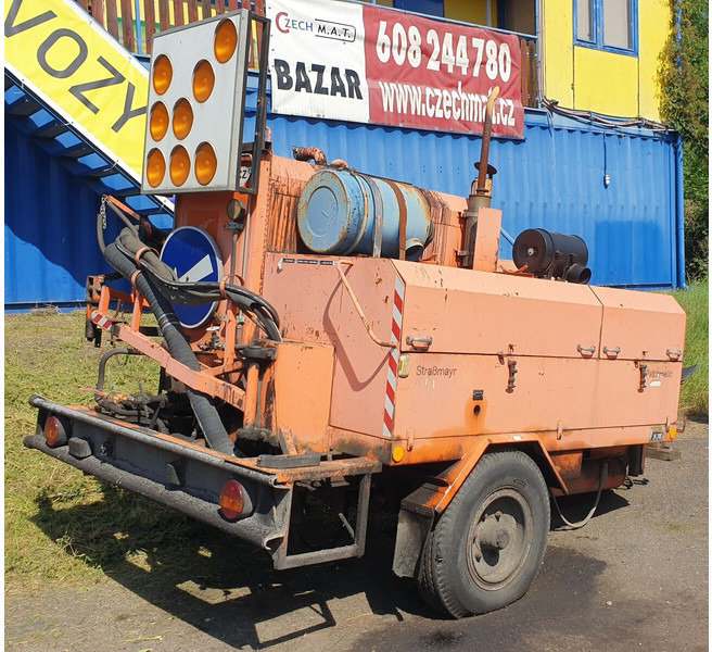 Strassmayr Patchmatic STP 1008 (incomplete! nicht/nie-komplet - Asfaltovací stroj: obrázok 1 Strassmayr Patchmatic STP 1008 (incomplete! nicht/nie-komplet - Asfaltovací stroj: obrázok 1