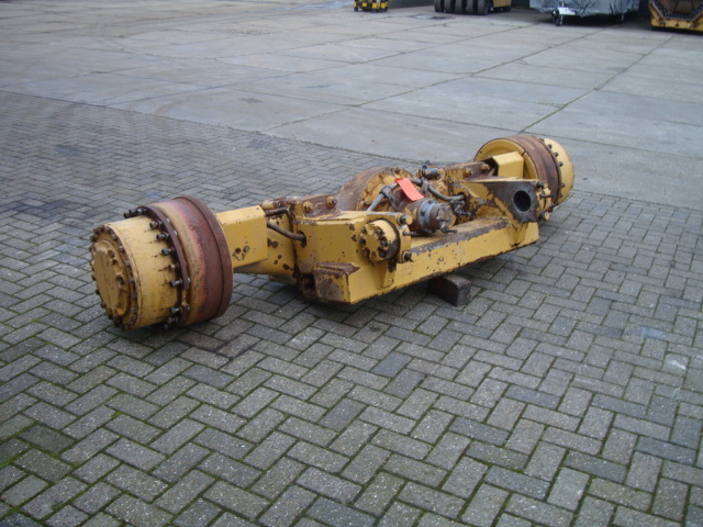 CATERPILLAR D350D/D400D/D350E/D400E/D25D/D30D - Hydraulika pre Ťahačový kĺbový damper: obrázok 1 CATERPILLAR D350D/D400D/D350E/D400E/D25D/D30D - Hydraulika pre Ťahačový kĺbový damper: obrázok 1