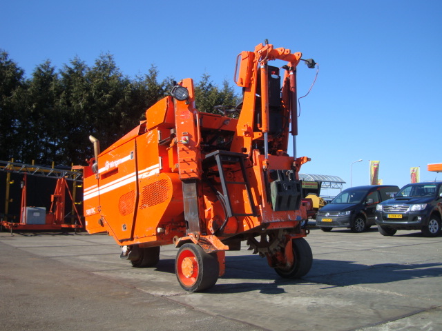 WIRTGEN W500DC - Cestná fréza: obrázok 2 WIRTGEN W500DC - Cestná fréza: obrázok 2