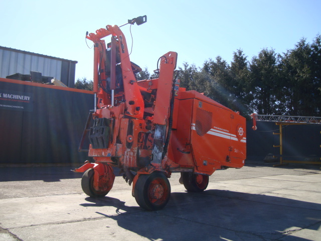 WIRTGEN W500DC - Cestná fréza: obrázok 4 WIRTGEN W500DC - Cestná fréza: obrázok 4