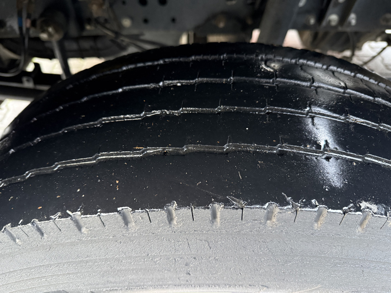 Iveco EuroCargo 80E22 Kran HMF 735 bis 15 Meter - Valníkový/ Plošinový nákladný automobil, Auto s hydraulickou rukou: obrázok 3 Iveco EuroCargo 80E22 Kran HMF 735 bis 15 Meter - Valníkový/ Plošinový nákladný automobil, Auto s hydraulickou rukou: obrázok 3