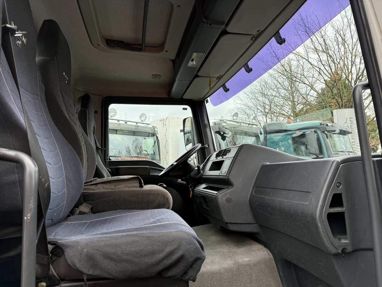 MAN TGM 12.240 Palfinger 11001 bis 19 Meter - Valníkový/ Plošinový nákladný automobil, Auto s hydraulickou rukou: obrázok 5 MAN TGM 12.240 Palfinger 11001 bis 19 Meter - Valníkový/ Plošinový nákladný automobil, Auto s hydraulickou rukou: obrázok 5