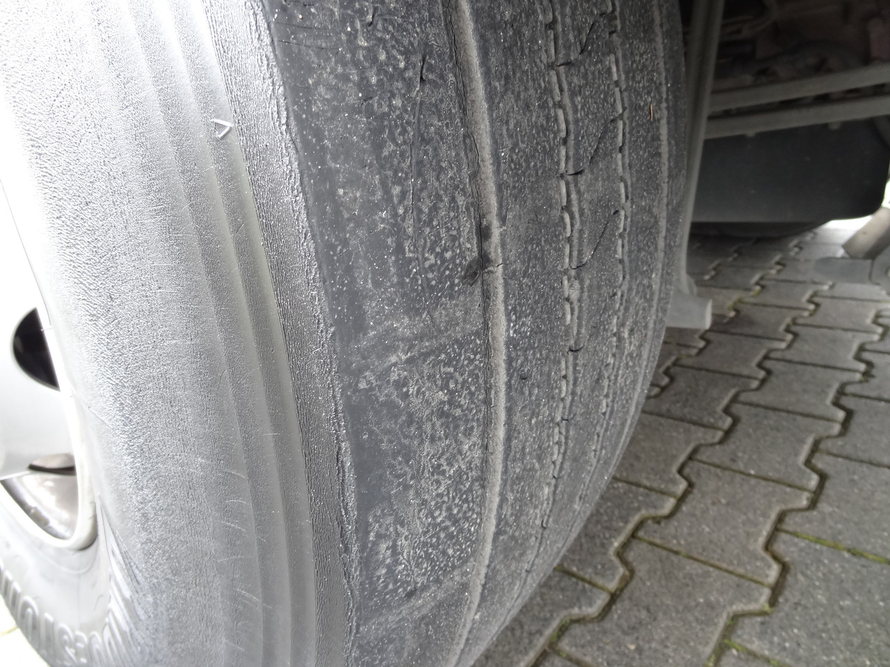 MAN TGS 26.320 6X4 BB mit Kran Fassi F175 - Valníkový/ Plošinový nákladný automobil, Auto s hydraulickou rukou: obrázok 4 MAN TGS 26.320 6X4 BB mit Kran Fassi F175 - Valníkový/ Plošinový nákladný automobil, Auto s hydraulickou rukou: obrázok 4