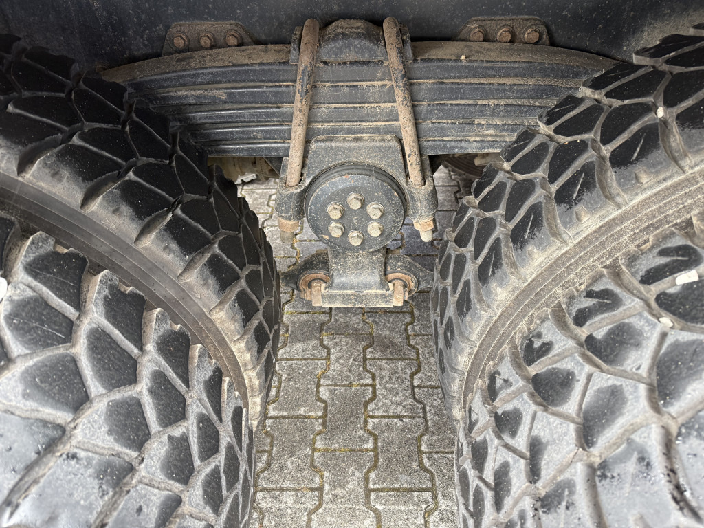 MAN TGS 35.500 8X4 BB Meiller - Sklápač: obrázok 4 MAN TGS 35.500 8X4 BB Meiller - Sklápač: obrázok 4