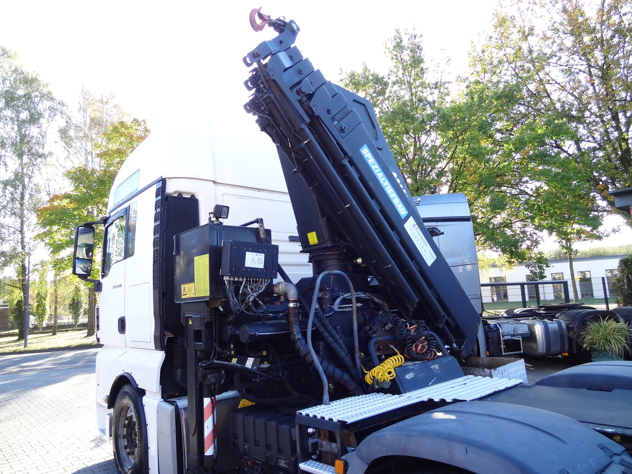 MAN TGX 33.480 6X4 Kran MKG 381 bis 20 Meter - Auto s hydraulickou rukou, Ťahač: obrázok 5 MAN TGX 33.480 6X4 Kran MKG 381 bis 20 Meter - Auto s hydraulickou rukou, Ťahač: obrázok 5