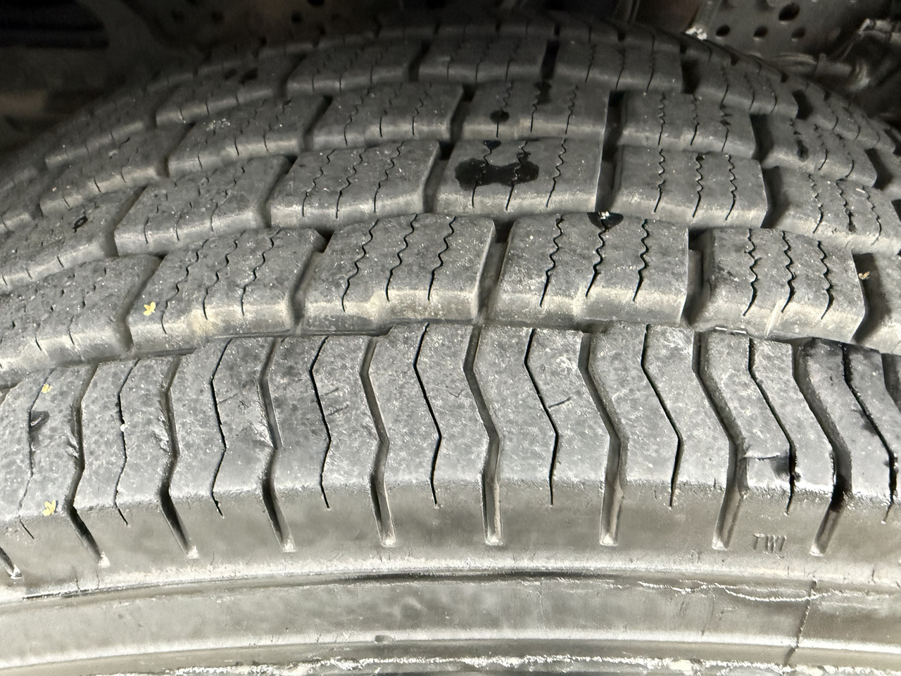 Mercedes-Benz Actros 2548 LS 6X2 Kran HMF 3220 bis 16 Meter - Auto s hydraulickou rukou, Ťahač: obrázok 5 Mercedes-Benz Actros 2548 LS 6X2 Kran HMF 3220 bis 16 Meter - Auto s hydraulickou rukou, Ťahač: obrázok 5