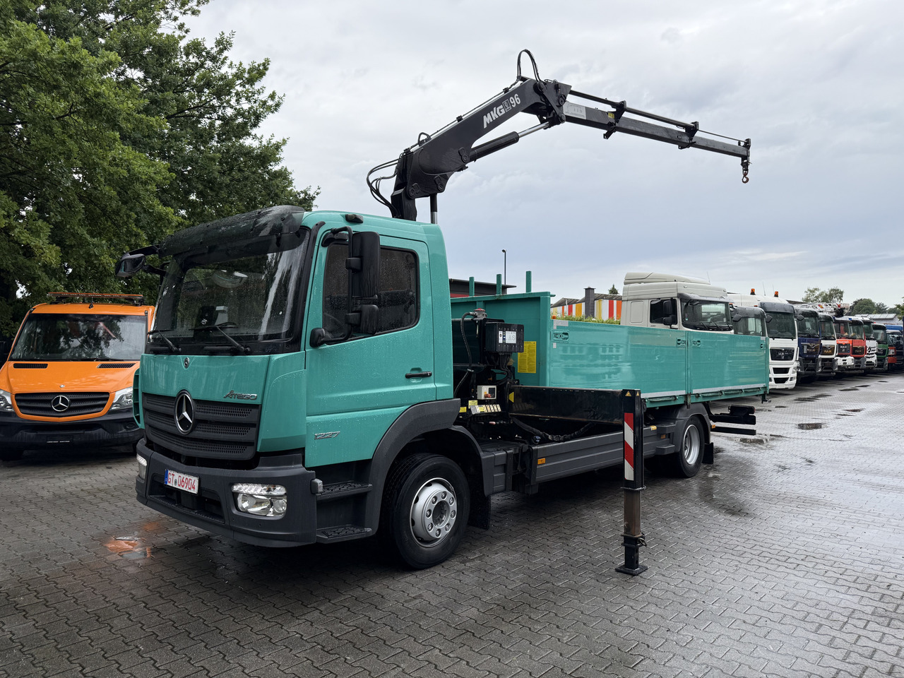 Mercedes-Benz Atego 1227 Kran MKG 96 - Valníkový/ Plošinový nákladný automobil, Auto s hydraulickou rukou: obrázok 1 Mercedes-Benz Atego 1227 Kran MKG 96 - Valníkový/ Plošinový nákladný automobil, Auto s hydraulickou rukou: obrázok 1