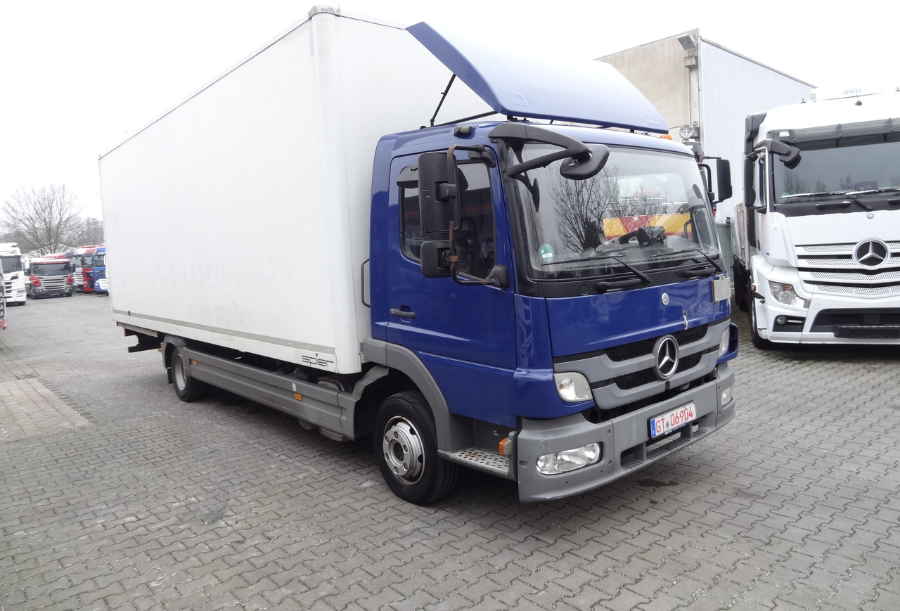 Mercedes-Benz Atego 822 - Skříňový nákladní auto: obrázok 3 Mercedes-Benz Atego 822 - Skříňový nákladní auto: obrázok 3