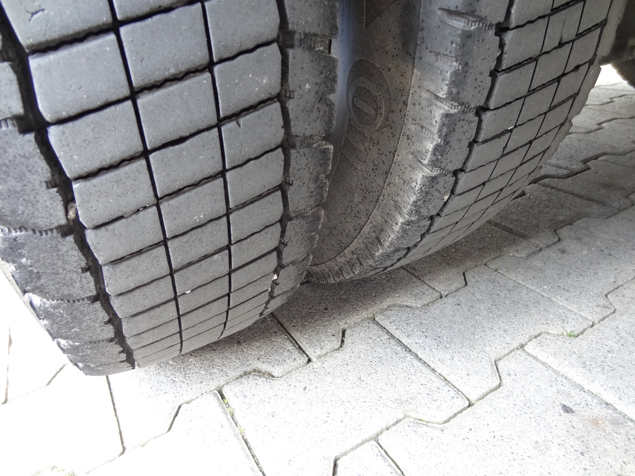 Mitsubishi Fuso 7C18 Meiller - Sklápač: obrázok 3 Mitsubishi Fuso 7C18 Meiller - Sklápač: obrázok 3