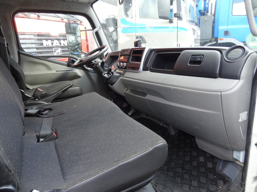 Mitsubishi Fuso 7C18 Meiller - Sklápač: obrázok 5 Mitsubishi Fuso 7C18 Meiller - Sklápač: obrázok 5