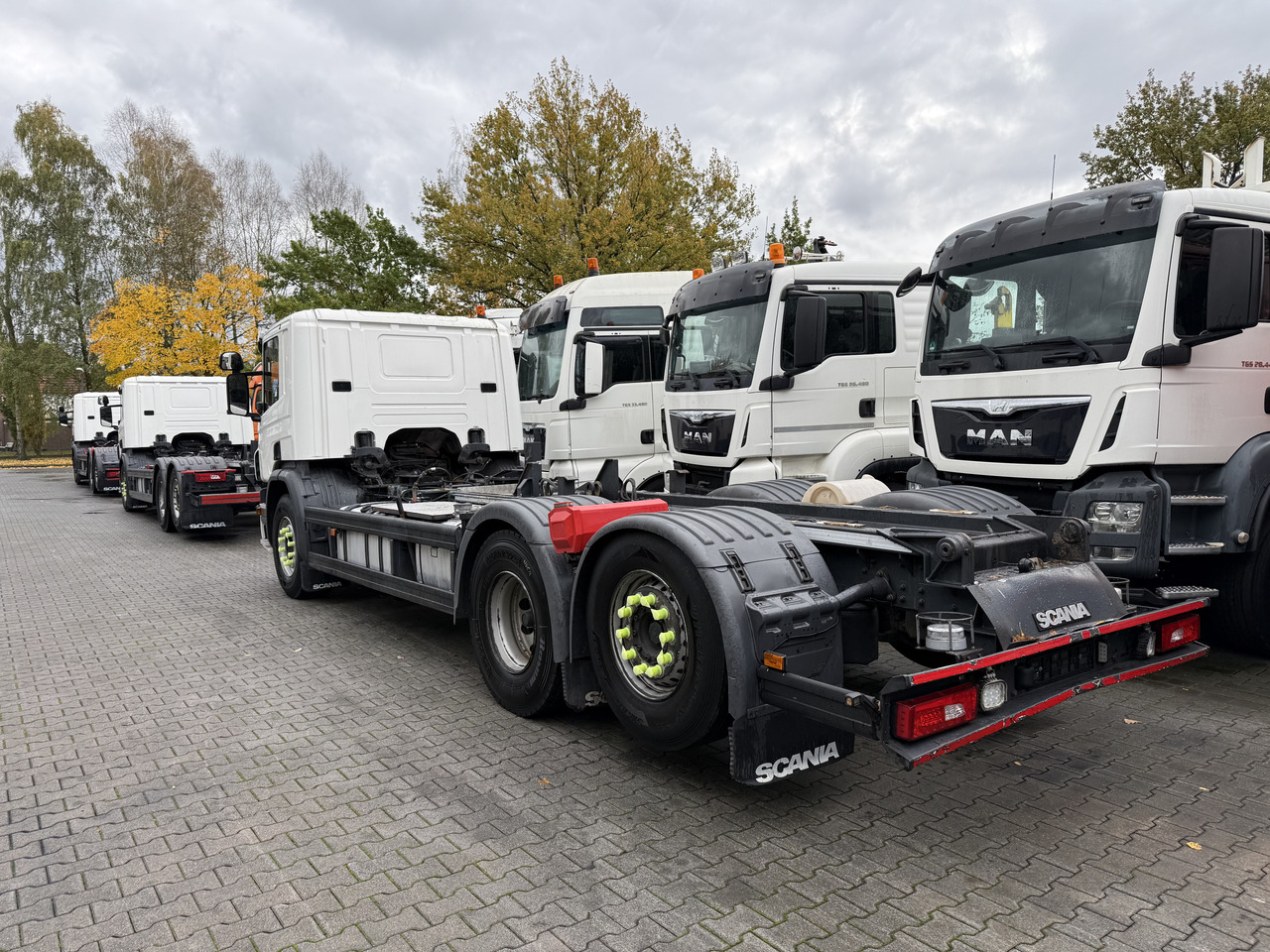 Scania P280 6X2*4 - Podvozek s kabinou: obrázok 4 Scania P280 6X2*4 - Podvozek s kabinou: obrázok 4