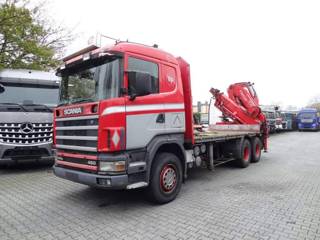 Scania R144 460 6X4 Fassi 360 bis 25 Meter - Auto s hydraulickou rukou, Valníkový/ Plošinový nákladný automobil: obrázok 1 Scania R144 460 6X4 Fassi 360 bis 25 Meter - Auto s hydraulickou rukou, Valníkový/ Plošinový nákladný automobil: obrázok 1