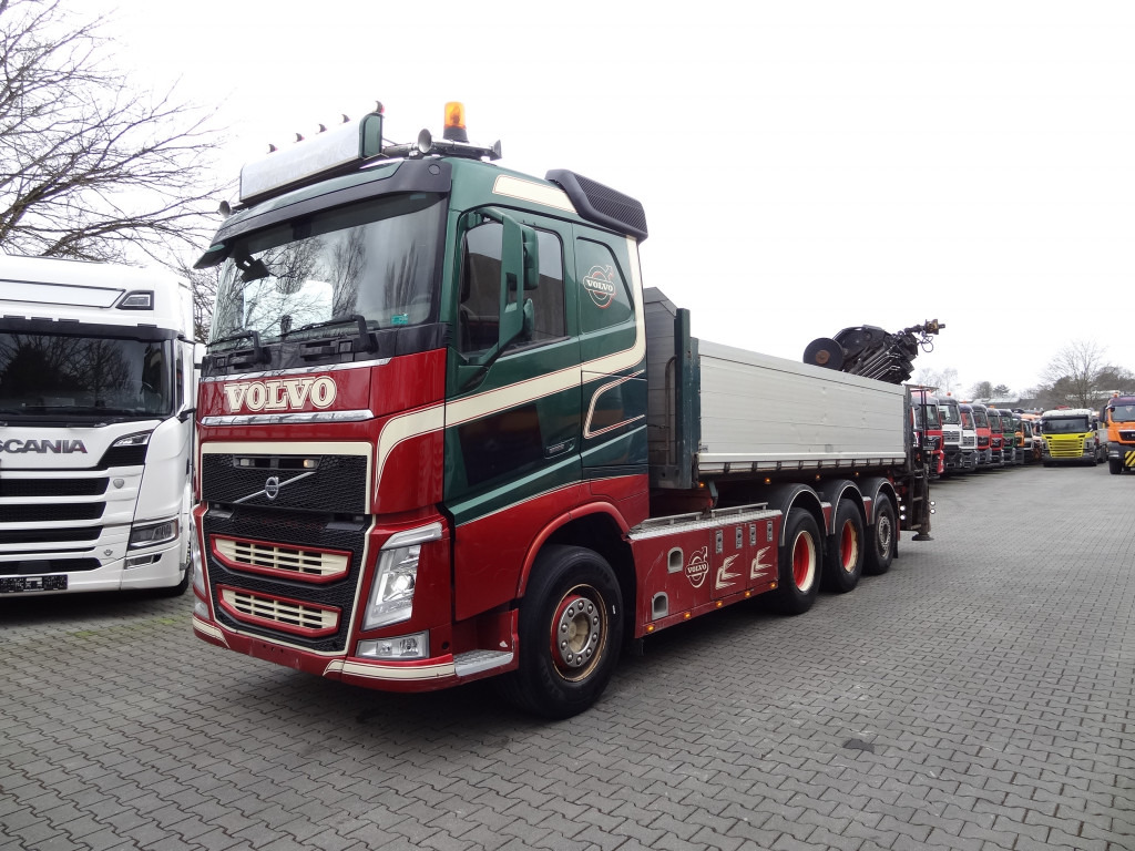 Volvo FH540 8X4 Kipper mit Kran Hiab 244-5 - Sklápač, Auto s hydraulickou rukou: obrázok 1 Volvo FH540 8X4 Kipper mit Kran Hiab 244-5 - Sklápač, Auto s hydraulickou rukou: obrázok 1