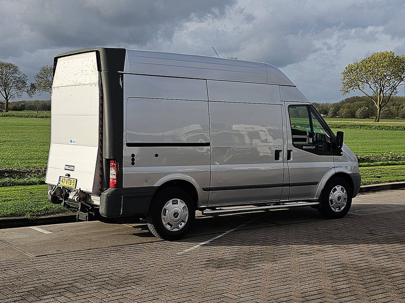 Ford Transit 2.2 TDCI - Malá dodávka: obrázok 3 Ford Transit 2.2 TDCI - Malá dodávka: obrázok 3
