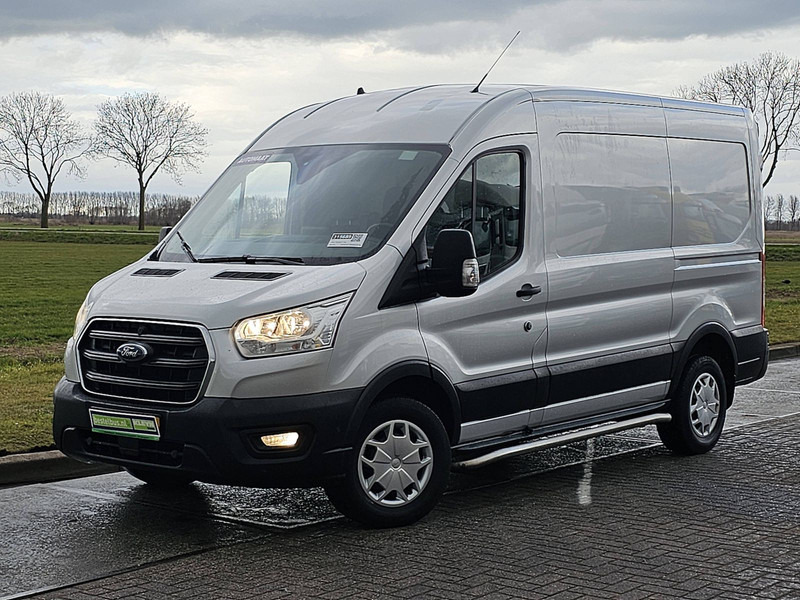 Ford Transit 350 AC AUTOMAAT EURO6 - Furgon: obrázok 2 Ford Transit 350 AC AUTOMAAT EURO6 - Furgon: obrázok 2
