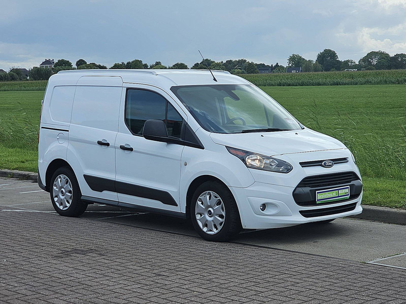 Ford Transit Connect L1 Navi 3-Zits Euro6 - Dodávka skriňová nadstavba: obrázok 5 Ford Transit Connect L1 Navi 3-Zits Euro6 - Dodávka skriňová nadstavba: obrázok 5