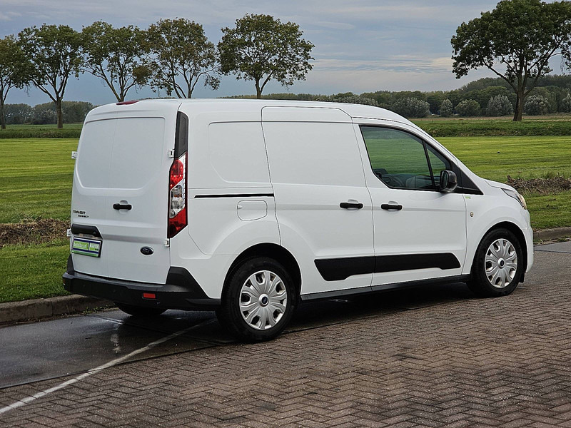 Ford Transit Connect L1 Navi 3 Zits! - Dodávka skriňová nadstavba: obrázok 3 Ford Transit Connect L1 Navi 3 Zits! - Dodávka skriňová nadstavba: obrázok 3