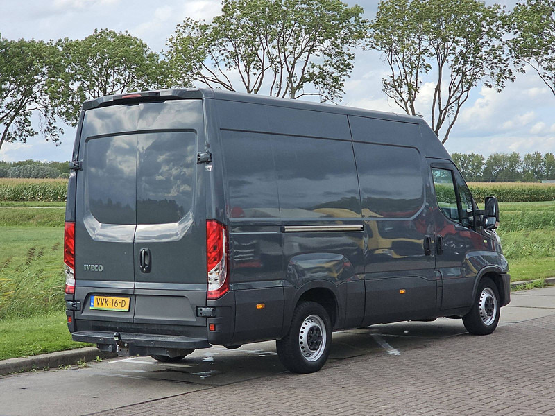 Iveco Daily - Furgon: obrázok 3 Iveco Daily - Furgon: obrázok 3