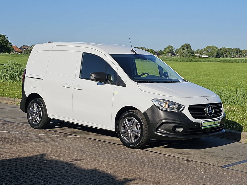 Mercedes-Benz Citan 108 CDI ac carplay EURO6 - Dodávka skriňová nadstavba: obrázok 5 Mercedes-Benz Citan 108 CDI ac carplay EURO6 - Dodávka skriňová nadstavba: obrázok 5