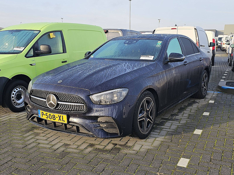 Mercedes-Benz E-Klasse E220 CDI AVANTGARDE PANO - Automobil: obrázok 2 Mercedes-Benz E-Klasse E220 CDI AVANTGARDE PANO - Automobil: obrázok 2