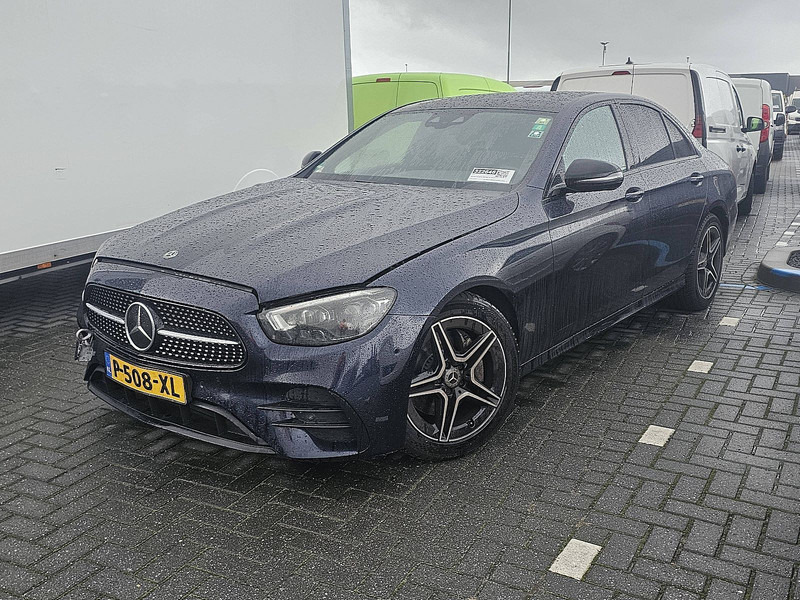 Mercedes-Benz E-Klasse E220 CDI AVANTGARDE PANO - Automobil: obrázok 1 Mercedes-Benz E-Klasse E220 CDI AVANTGARDE PANO - Automobil: obrázok 1