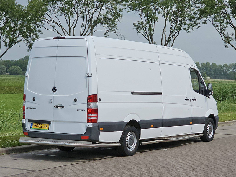 Mercedes-Benz Sprinter 311 L3H2 Post-Inrichting - Furgon: obrázok 3 Mercedes-Benz Sprinter 311 L3H2 Post-Inrichting - Furgon: obrázok 3