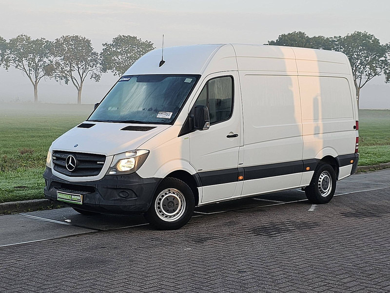 Mercedes-Benz Sprinter 313 ac automaat - Furgon: obrázok 2 Mercedes-Benz Sprinter 313 ac automaat - Furgon: obrázok 2