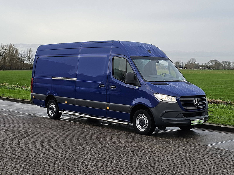 Mercedes-Benz Sprinter 314 CDI 2.2 AUT. L3H2 - Furgon: obrázok 5 Mercedes-Benz Sprinter 314 CDI 2.2 AUT. L3H2 - Furgon: obrázok 5