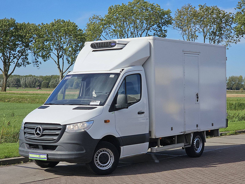 Mercedes-Benz Sprinter 314 Koelwagen/ FRIGO AC! - Chladiarenská dodávka: obrázok 2 Mercedes-Benz Sprinter 314 Koelwagen/ FRIGO AC! - Chladiarenská dodávka: obrázok 2