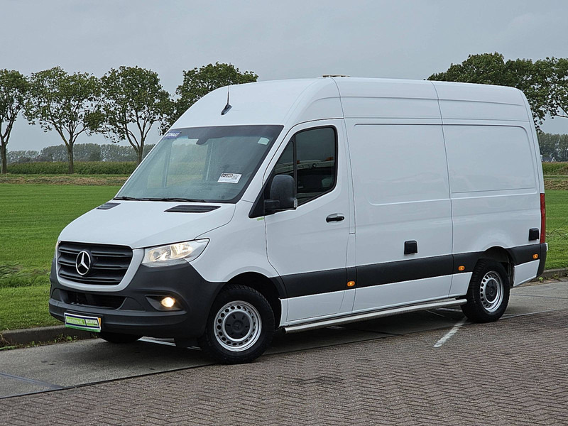 Mercedes-Benz Sprinter 315 AC AUTOMAAT EURO6 - Furgon: obrázok 2 Mercedes-Benz Sprinter 315 AC AUTOMAAT EURO6 - Furgon: obrázok 2