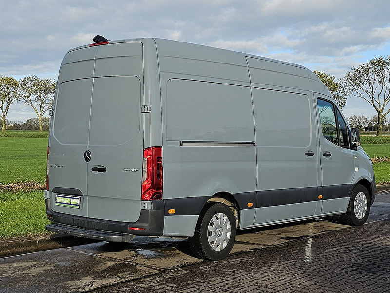 Mercedes-Benz Sprinter 316 L2H2 Mbux10 Automaat - Furgon: obrázok 3 Mercedes-Benz Sprinter 316 L2H2 Mbux10 Automaat - Furgon: obrázok 3