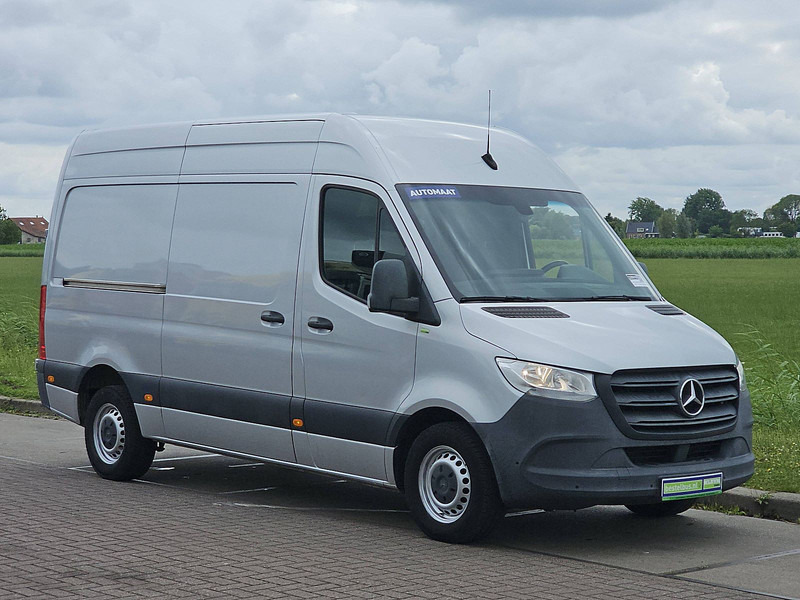 Mercedes-Benz Sprinter 316 L2H2 RWD Mbux Autom! - Furgon: obrázok 5 Mercedes-Benz Sprinter 316 L2H2 RWD Mbux Autom! - Furgon: obrázok 5