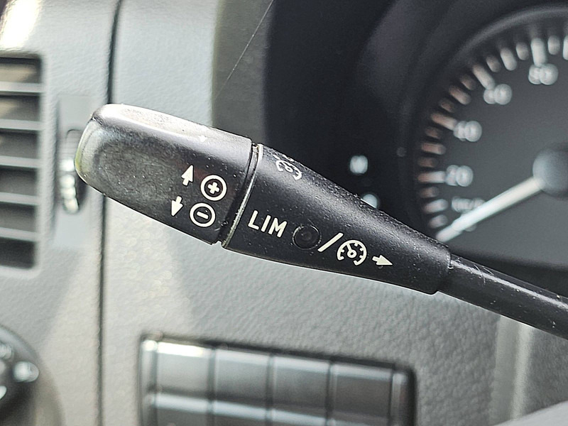 Furgon Mercedes-Benz Sprinter 316 ac automaat: obrázok 12 Furgon Mercedes-Benz Sprinter 316 ac automaat: obrázok 12