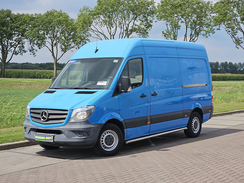 Mercedes-Benz Sprinter 316 ac automaat - Furgon: obrázok 2 Mercedes-Benz Sprinter 316 ac automaat - Furgon: obrázok 2