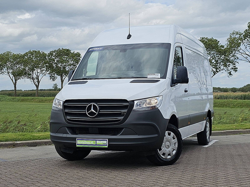 Mercedes-Benz Sprinter 317 L2H2 3.5T-Trekhaak! - Furgon: obrázok 1 Mercedes-Benz Sprinter 317 L2H2 3.5T-Trekhaak! - Furgon: obrázok 1