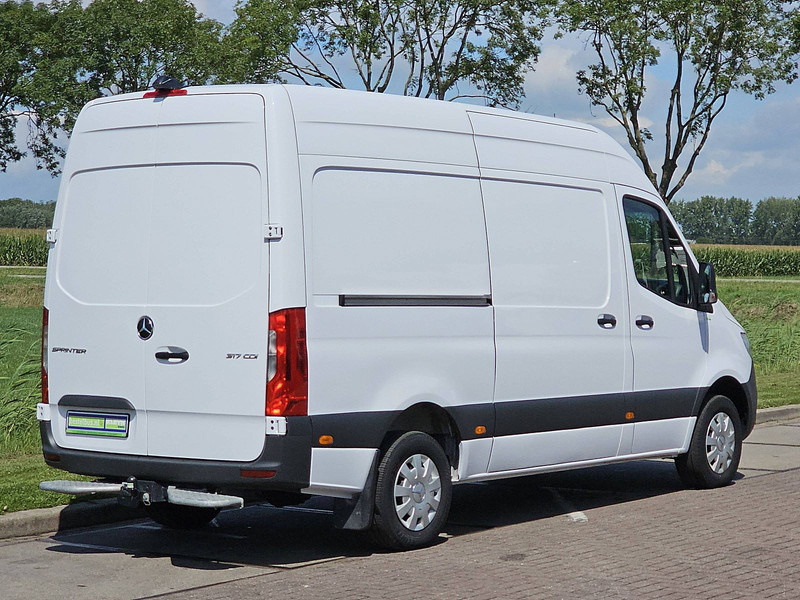 Mercedes-Benz Sprinter 317 L2H2 3.5T-Trekhaak! - Furgon: obrázok 3 Mercedes-Benz Sprinter 317 L2H2 3.5T-Trekhaak! - Furgon: obrázok 3