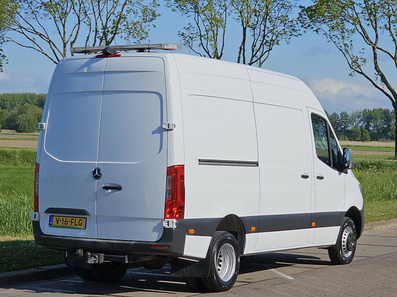 Mercedes-Benz Sprinter 516 L2H2 Airco Mbux ! - Furgon: obrázok 3 Mercedes-Benz Sprinter 516 L2H2 Airco Mbux ! - Furgon: obrázok 3