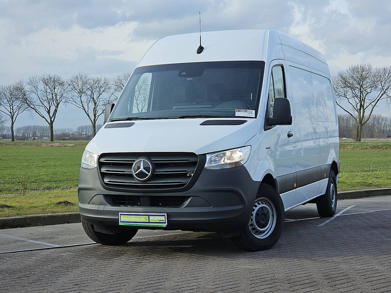 Mercedes-Benz eSprinter L2H2 47 kWh Airco! - Furgon, Elektrická dodávka: obrázok 1 Mercedes-Benz eSprinter L2H2 47 kWh Airco! - Furgon, Elektrická dodávka: obrázok 1