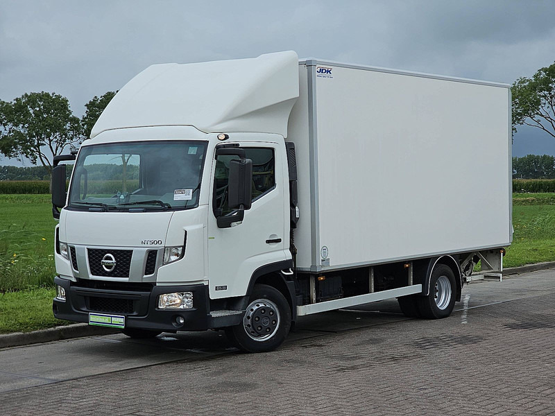 Nissan NT500 ac 3.0 EURO6 - Dodávka skriňová nadstavba: obrázok 2 Nissan NT500 ac 3.0 EURO6 - Dodávka skriňová nadstavba: obrázok 2