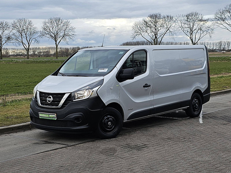 Nissan nv 300 L2H1 Navi Euro6 AC! - Malá dodávka: obrázok 2 Nissan nv 300 L2H1 Navi Euro6 AC! - Malá dodávka: obrázok 2