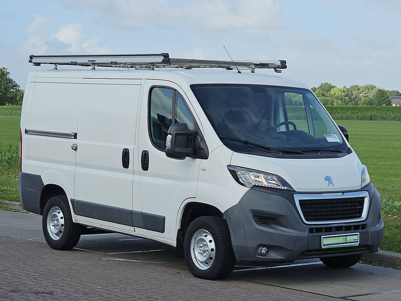 Peugeot Boxer 2.0 L1H1 Navi Euro6 AC! - Malá dodávka: obrázok 5 Peugeot Boxer 2.0 L1H1 Navi Euro6 AC! - Malá dodávka: obrázok 5