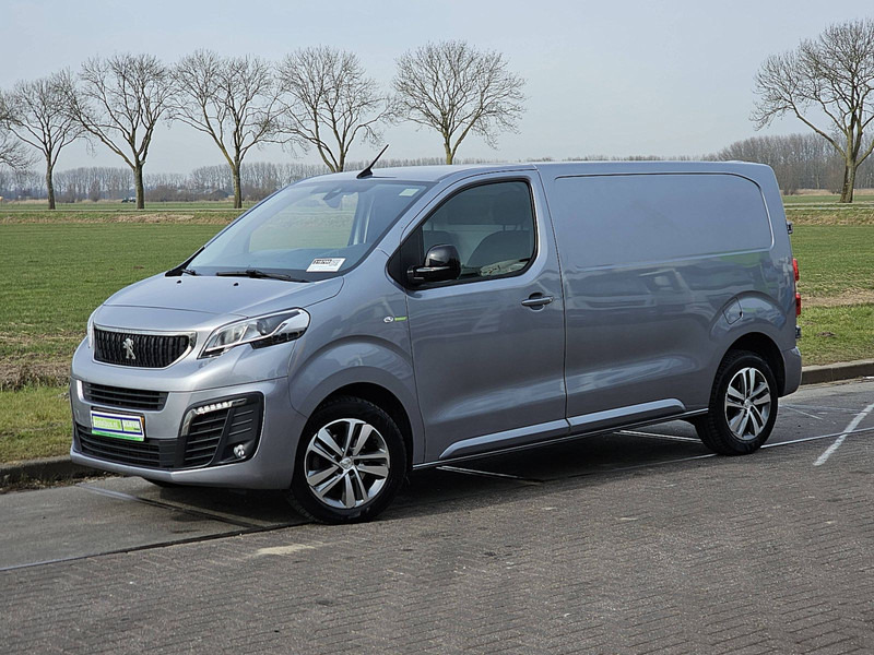 Peugeot Expert 2.0 L2 145Pk Xenon Euro6 - Malá dodávka: obrázok 2 Peugeot Expert 2.0 L2 145Pk Xenon Euro6 - Malá dodávka: obrázok 2