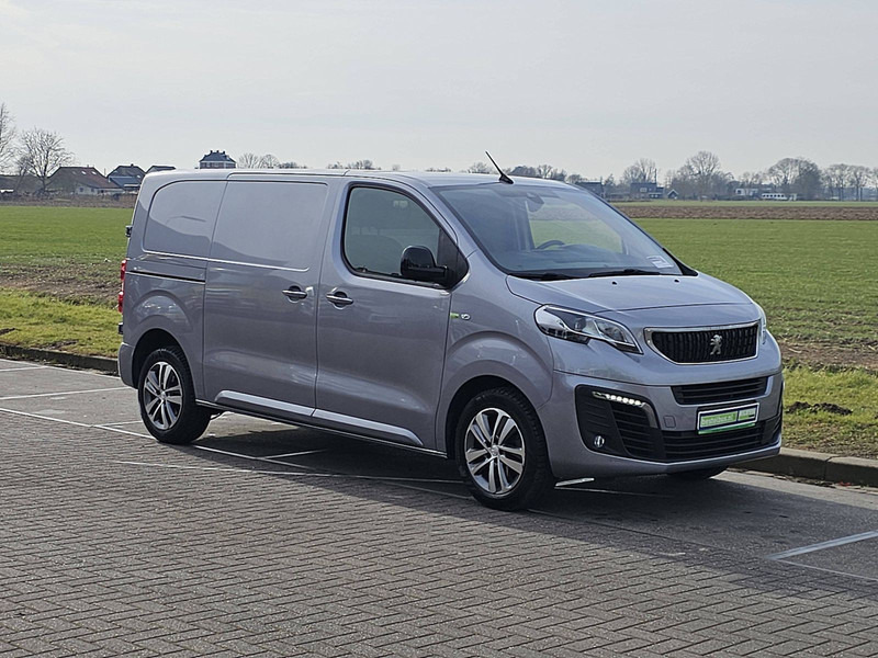 Peugeot Expert 2.0 L2 145Pk Xenon Euro6 - Malá dodávka: obrázok 5 Peugeot Expert 2.0 L2 145Pk Xenon Euro6 - Malá dodávka: obrázok 5